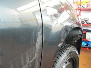 Dellenfuchs-Plauen vorher: Dacia Sandero